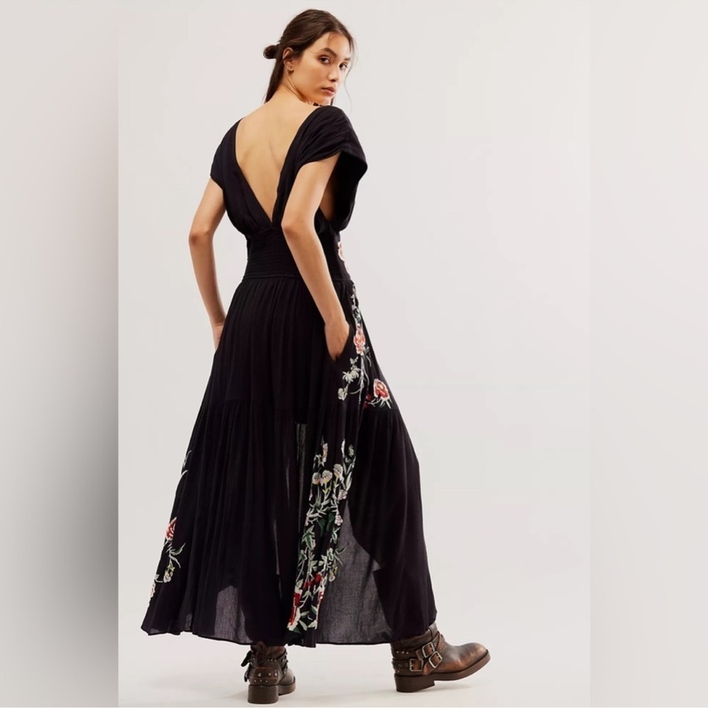 NEW Free People Abbey Wrap Floral Embroidered Bohemian Black Dress S - Picture 3 of 12